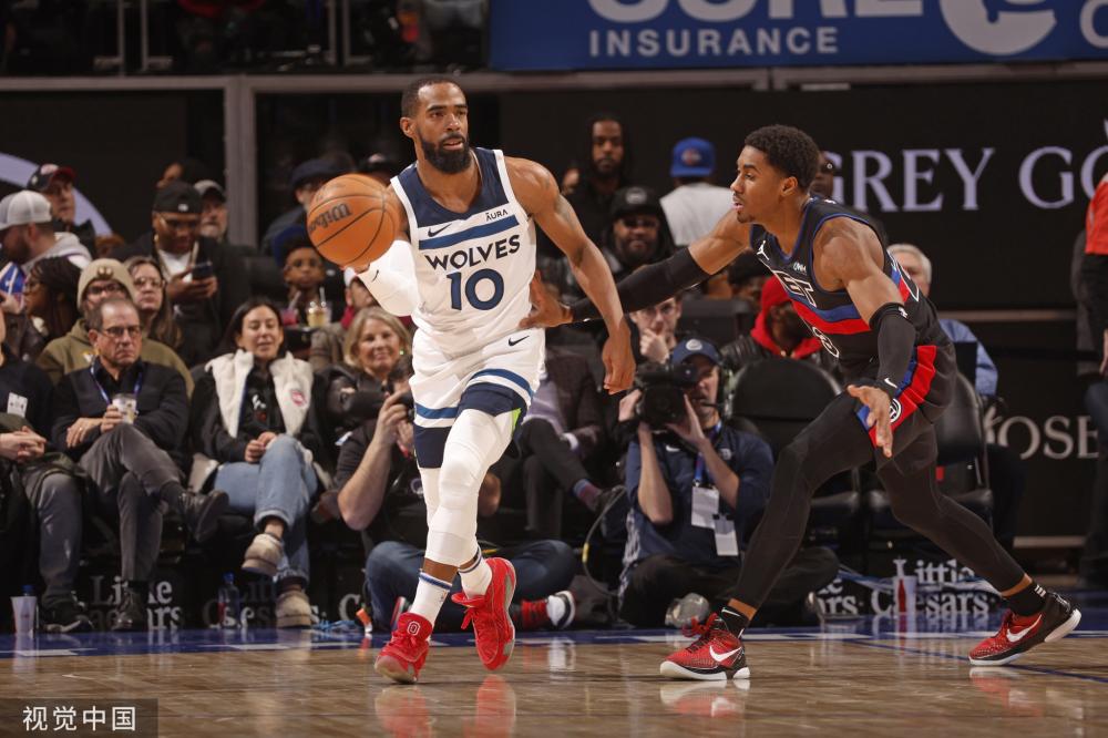 名隐形战士 名隐形战士