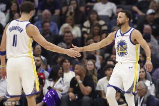 在国际青年 在国际青年