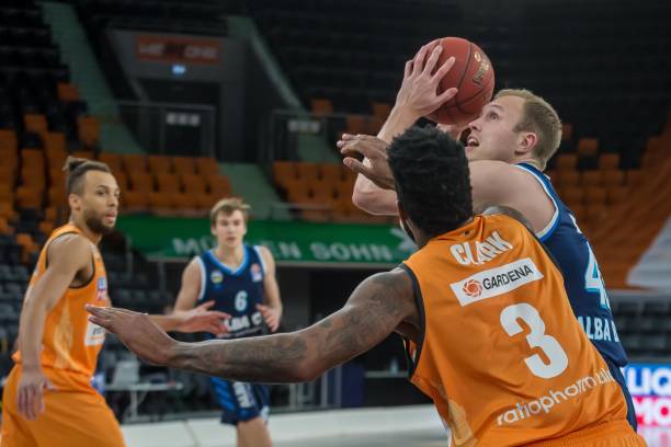 政的出彩表 政的出彩表